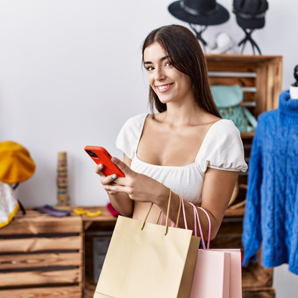 Fashion & Accessories